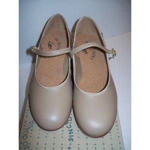 New Leo's Tan Leather Sole Tap Dance Dancing Shoes  #406  -  Adult Size 4.0M